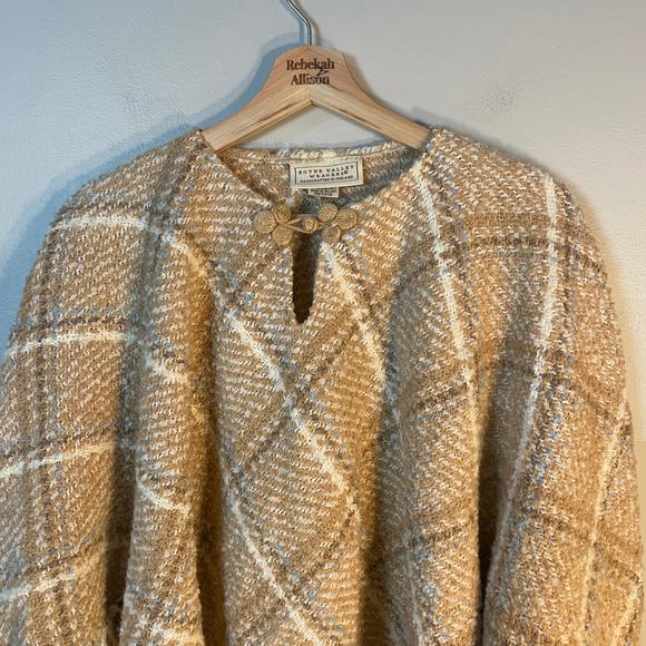 Boyne Valley Weavers Irish Vtg Wool & Alpaca Knit Plaid Poncho Cape Tan/White OS - Picture 4 of 11